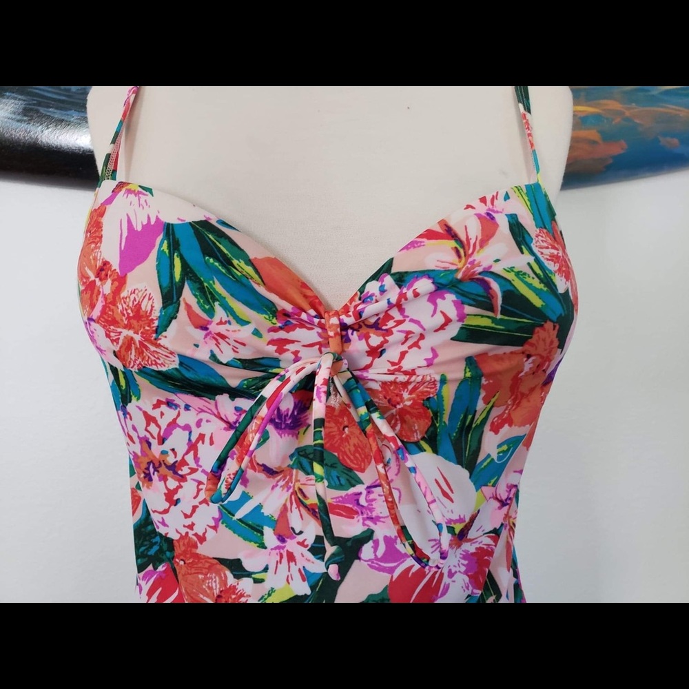 VS Tankini Top - Picture 5 of 8